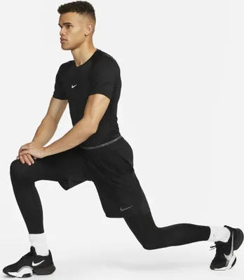 Obrázek produktu pro Nike M Np Df Tight Top Ss Black/White Black/White M