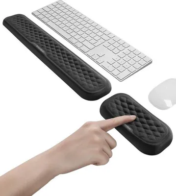 Image de Repose-poignets ergonomique pour clavier et souris, noir, ensemble de bureau et de jeu.