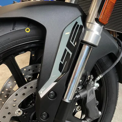 Immagine prodotto di Adesivo 3D per V-Strom 800 SE, modelli 2023-2024
