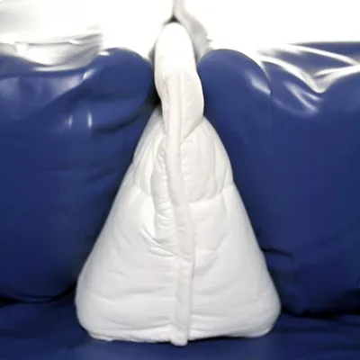 Obrázok produktu pre Stricker trojuholníkový separačný klin 200 cm - pre dvojité vodné postele - tepelný separátor, separátor pohybu vodnej postele dual