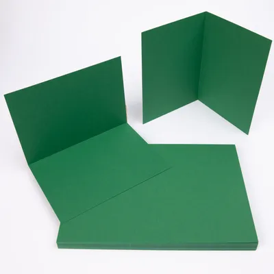 Produktbild von 50 x Klappkarten DIN A6 blanko Tonkarton Geschenkkarten - Smaragd Grün