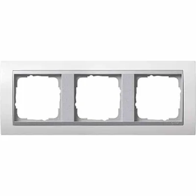 Produktbild von Gira Abdeckrahmen 3fach 0213806