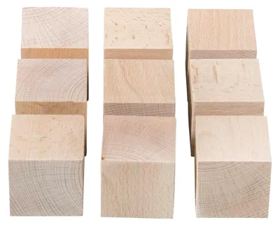 Produktbild von Holzwürfel aus Buche, natur, 4,5 x 4,5 x 4,5 cm, 9 Stück