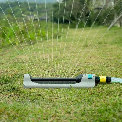Zdjęcie produktu dla Zraszacz ogrodowy „Sommer” do trawników