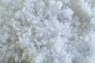 Produktbild von Polyester Faserkügelchen 500 g,  Regenerat-Type, weiß, silikonisiert