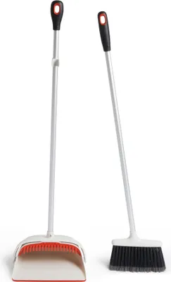 Immagine prodotto di oxo - Set per spazzare verticale