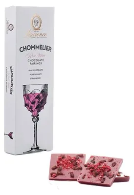 Produktbild von Rubinfarbene Schokolade mit Granatäpfeln und Erdbeerflocken Laurence Chommelier Rose Wine, 100 g