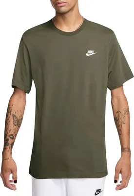Produktbild von Nike Sportswear Club Shirt Herren