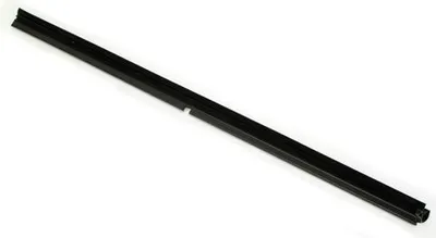 Zdjęcie produktu dla Wycieraczka przednia prawa zewnętrzna uszczelka Jeep Grand Cherokee WJ 99-04