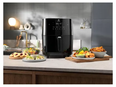 Zdjęcie produktu dla Electrolux EAF7SB, Frytkownica na gorące powietrze, 6,9 l, 40 °C, 200 °C, 90 min, Pojedyńczy