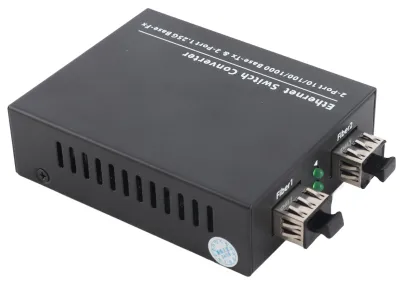 Image de Émetteur-récepteur fibre optique « Plug and Play » : convertisseur de média fibre optique SFP vers RJ45 d'une portée maximale de 120 km, avec voyants LED et prise européenne 100–240 V