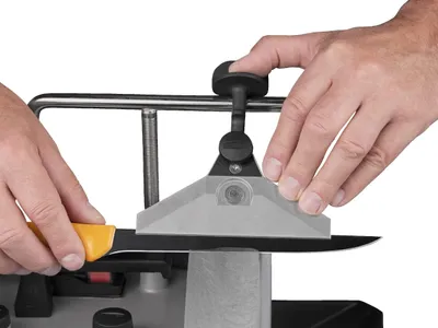 Immagine prodotto di Tormek KJ-140 Dispositivo di centraggio largo per coltelli