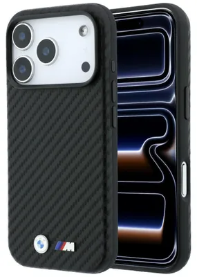 Immagine prodotto di Custodia in stile carbonio per iPhone 18 Pro, colore nero, con logo MagSafe in metallo