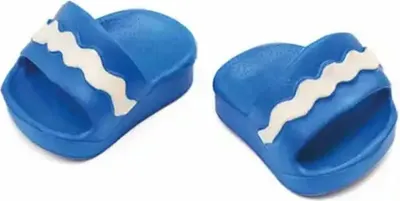 Immagine prodotto di Pantofole da bagno per bambole, blu, misura 38-45 cm