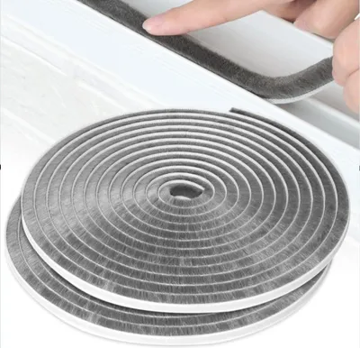Produktbild von Selbstklebende Bürstendichtung für Türen und Fenster - 2x9mm, 6m, Grau