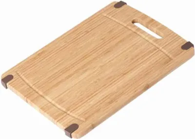 Produktbild von Schneidebrett aus Bambus 38 x 28 x 1,6 cm - Mit Anti-Rutsch-Stopp - Tranchierbrett