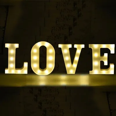 Produktbild von LED Buchstaben Set - Love