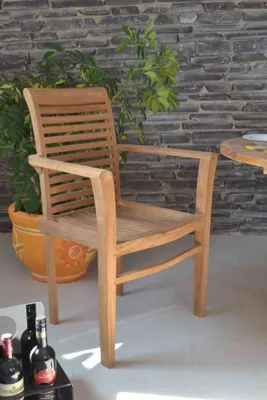 Produktbild von MiaMöbel | Outdoor Gartenstuhl aus Teak | 64,5 x 95 x 54cm | Moderne Gartenmöbel aus Massivholz | Mexico Möbel