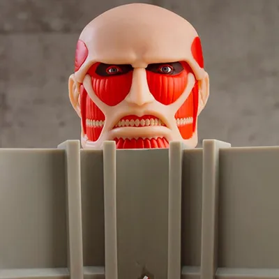 Immagine prodotto di Attack On Titan - Statuetta Colossal Titan Renewal Nendoroid [1925]