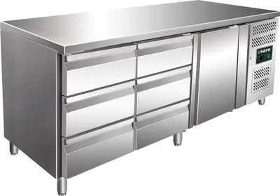 Produktbild von SARO Kühltisch mit 3 Türen, Modell KYLJA 3100 TN Kühltisch, Arbeitstisch, Barkühltisch, Umluft, 3-türig, Edelstahl, Restaurant, Mensa, Imbiss, Kühlen, Lagern, Vorbereiten