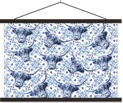 Produktbild von MuchoWow® Textilposter Schottisches Hochlandrind - Delfter Blau - Muster 150x100 cm mit schwarzem Rahmen - Schlafzimmer