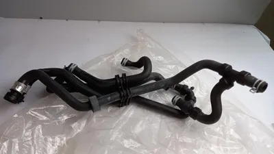 Image de Tuyau de liquide de refroidissement pour OPEL Vivaro-B, référence 93454517