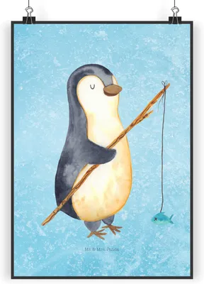 Produktbild von Mr. & Mrs. Panda Bild Pinguin Angler DIN A4 - Eisblau - Geschenk, Angelurlaub, Angel, wanddeko, Wandbild, drucke, Kunstdruck, Urlaub, Hobby, Plakat, Wochenende, Fischer