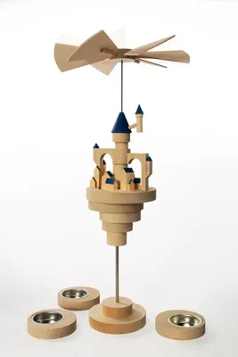 Produktbild von Teelichtpyramide Fantasievolles Luftschloss mit blauen Dächern auf hängender Plattform BxHxT 27x40x27cm NEU