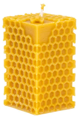 Produktbild von Handgefertigte Kerze – mit BaumwollDocht – 100% Bienenwachs – dekorativ und langlebig – verschiedene Formen erhältlich (Bienenwabenform)