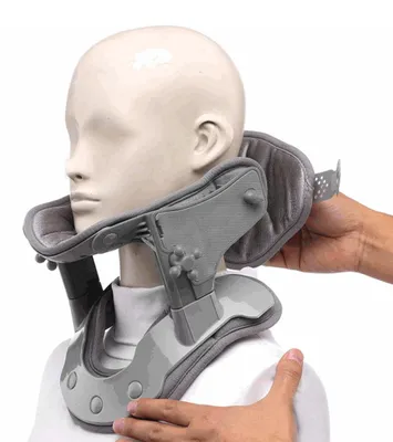 Image de Appareil de traction cervicale pour soulager les douleurs au cou