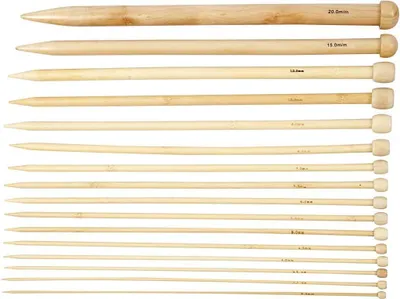 Zdjęcie produktu dla 16 drewnianych igieł dziewiarskich 2,5-20 mm x 35 cm
