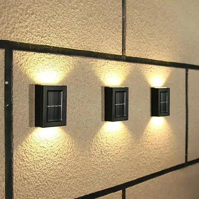Produktbild von Solarlampen für den Garten, 4er Set LED-Wandleuchten, Up & Down Licht, dekorative Wandbeleuchtung, IP65 wasserdicht für Terrasse, Treppen.