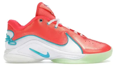 Productafbeelding van Nike LeBron 22, kersteditie - EU 44,5