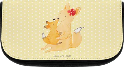 Produktbild von Mr. & Mrs. Panda Kulturbeutel Fuchs Mama - Gelb Pastell - Geschenk, Waschbeutel, Umarmen, Necessaire, Vatertag, Mutter, Organizer, Kosmetikbeutel, Schoß, Kosmetiktasche