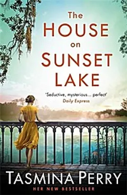Image de The House on Sunset Lake