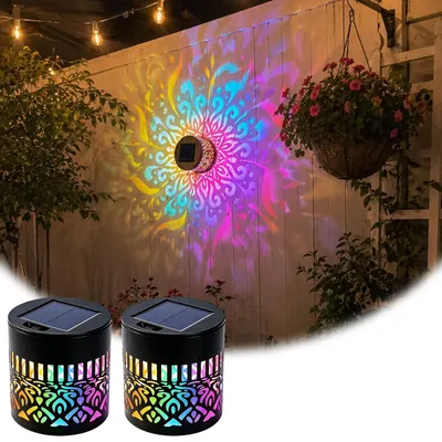 Produktbild von Solar Wandleuchten 2er Set, Mandala Effekt Gartenbeleuchtung, Metall, 7-Farben LED Farbwechsel, IP65 Wasserdicht, für Zaun, Terrasse & Garten Deko