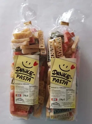 Produktbild von Streuteile Danke aus Nudelteig, 2X 250 g, Nudeln, Pasta, Dekoration, Delikatesse, Dankeschön