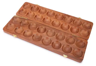 Produktbild von Mancala Brettspiel Strategiespiel - Klappbares Holzbrett - 96 Steine - 43 x 25 cm - Klassisches Strategiespiel