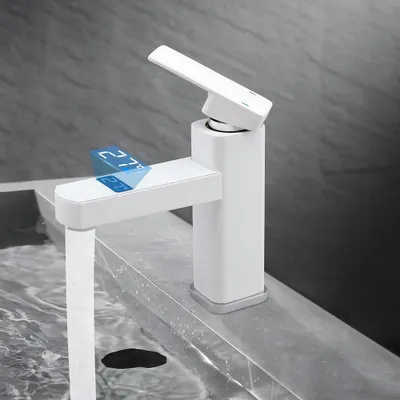 Produktbild von Digitaler Wasserhahn mit Temperaturanzeige, Badarmatur, Wasserhahn mit internem Kraftwerk