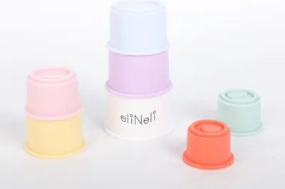 Zdjęcie produktu dla eliNeli Składane kubki dla dzieci - silikonowe