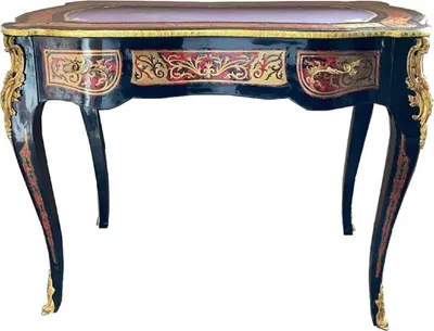 Produktbild von Casa Padrino Barock Boulle Sekretär im französischen Stil Schwarz / Rot / Gold - Handgefertigter Antik Stil Schreibtisch mit Schublade - Barock Büro Möbel
