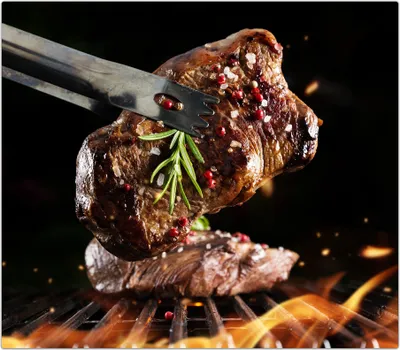 Produktbild von Spritzschutz Herdabdeckplatte Schneidebrett aus Glas Rindersteak auf Grill 1-Teilig (60x52cm)