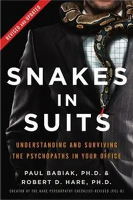 Zdjęcie produktu dla Snakes in Suits