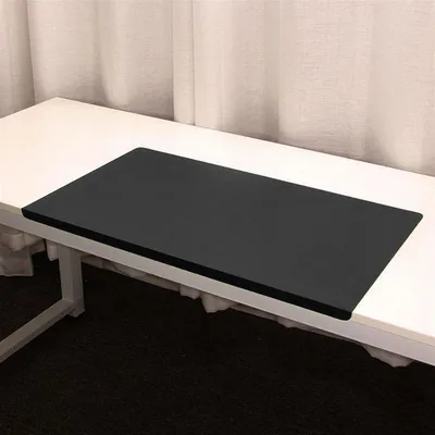 Produktbild von Schreibtischunterlage mit Kantenschutz, wasserdicht, rutschfest, Schwarz, 80 x 40 cm in Lederoptik
