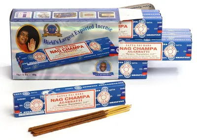 Nag Champa Agarbathi, 15 g x 12 Packungen, handgerollt