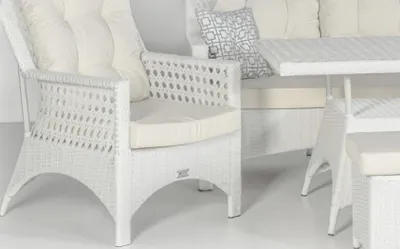 Immagine prodotto di Elegance GardenFurniture Divano Poltrona Tavolino Versatilità Facilità di manutenzione