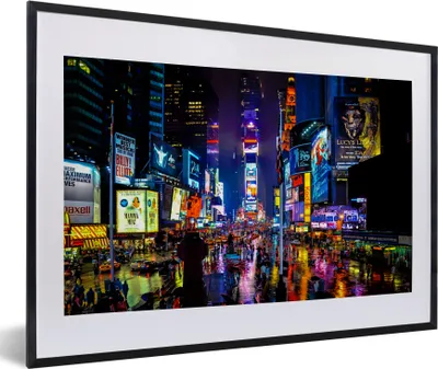 Produktbild von MuchoWow® MuchoWow® Gerahmtes Poster New York - Regen - Nacht 60x40 cm - Poster mit zchwarzem Bilderrahmen - Schlafzimmer - Plakat in Rahmen - Drucken