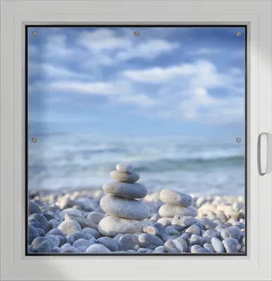 Produktbild von Wallario Lichtschutzbild, Dekorativer Sichtschutz Sonnenschutz 96 x 100 cm mit Motiv: Steinstapel am Strand - Verdunklung ohne Bohren