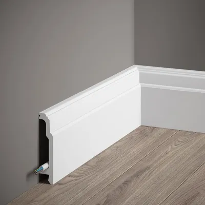 Produktbild von PROVISTON | Sockelleiste | 23 x 106 x 2000 mm | Weiß | Fußleiste | Mit Kabelkanal | Klassisch | Hochwertig | Robust | Langlebig | 1 Stück