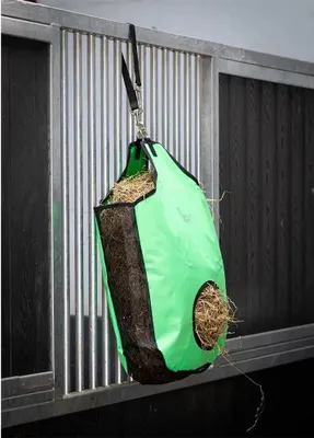 Image de Harry's Horse Balle de foin verte  Vert Taille unique